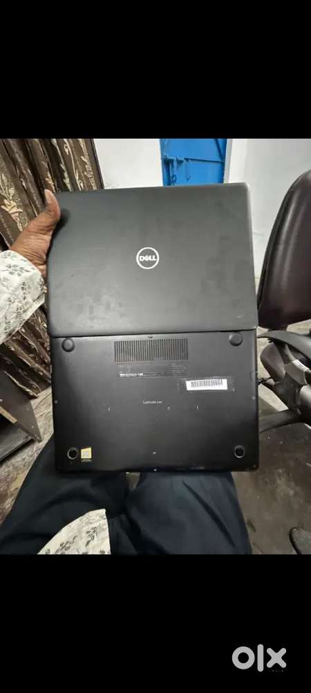 I5/5thgen/8/256/dell laptop