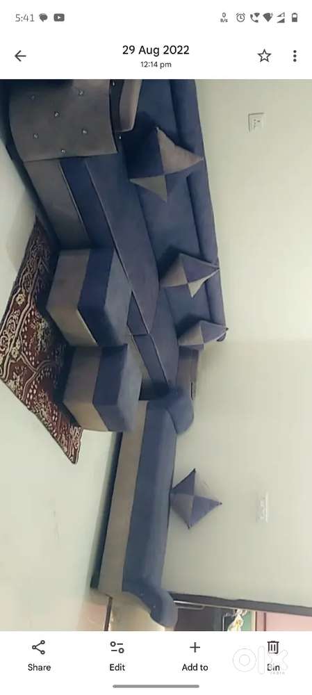 Sofa set with table