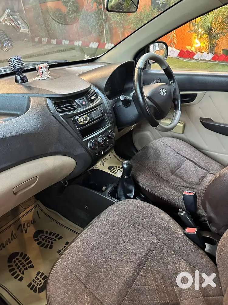 Hyundai EON 2012 Petrol Well Maintained