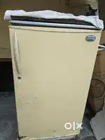 Gud condition new model freezer