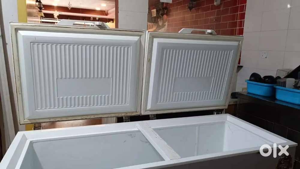 1000 LTRS FRIZGE AND ALINPRO 500 LTR FREEZER SALE AT AKKAYAPALEM