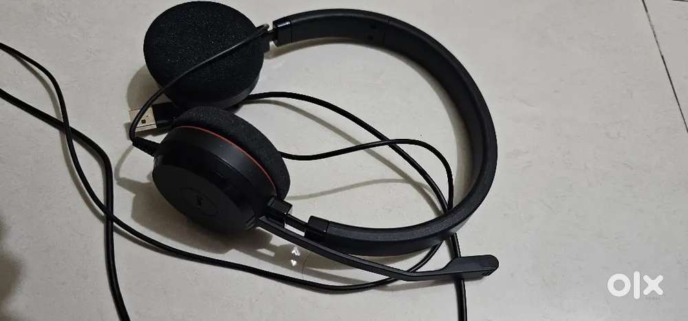 Jabra Evolve 20 Stereo Headset with noice canceling mic