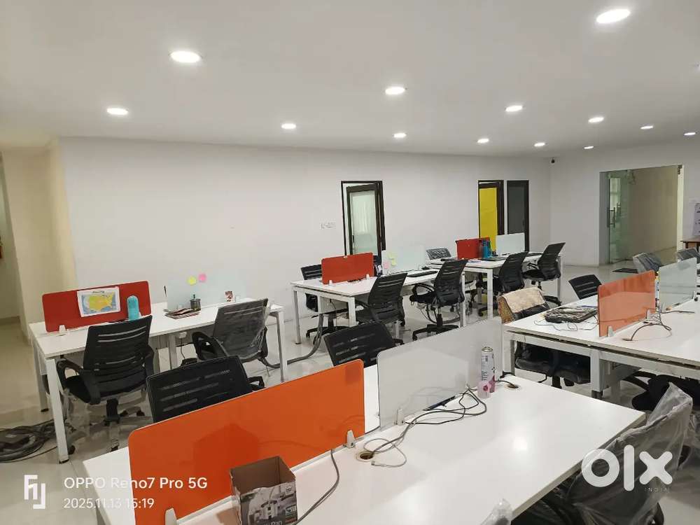 Full Deluxe 25 seater office space rent in Madhapur
