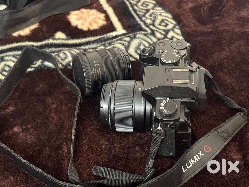 Panasonic Lumix G-5 (Mirrorless camera)