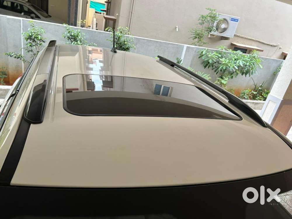 Mahindra XUV300 2022 Diesel 20000 Km Driven