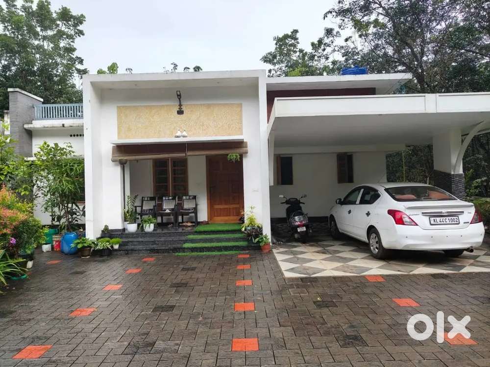 57 ലക്ഷം കോതമംഗലം കോഴിപ്പിള്ളി kozhippilly Kothamangalam