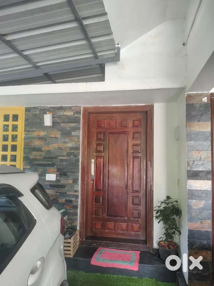 Room for Accommodation Near pattanakd NH 66 cherthala