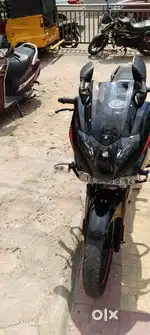 Pulsar 220 f 2023model red colour Neat condition