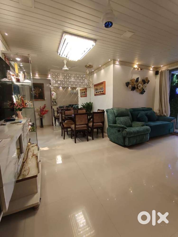 3 BHK Luxury Furnished Flat for Sale – High-End Amenities & Prime Spot