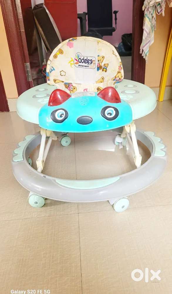 Kids/Baby  Walker in new condition