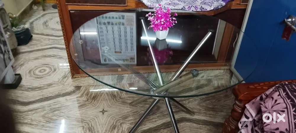 Glass Dining table