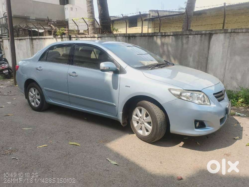 Toyota Corolla Altis 68000 kms driven Petrol car