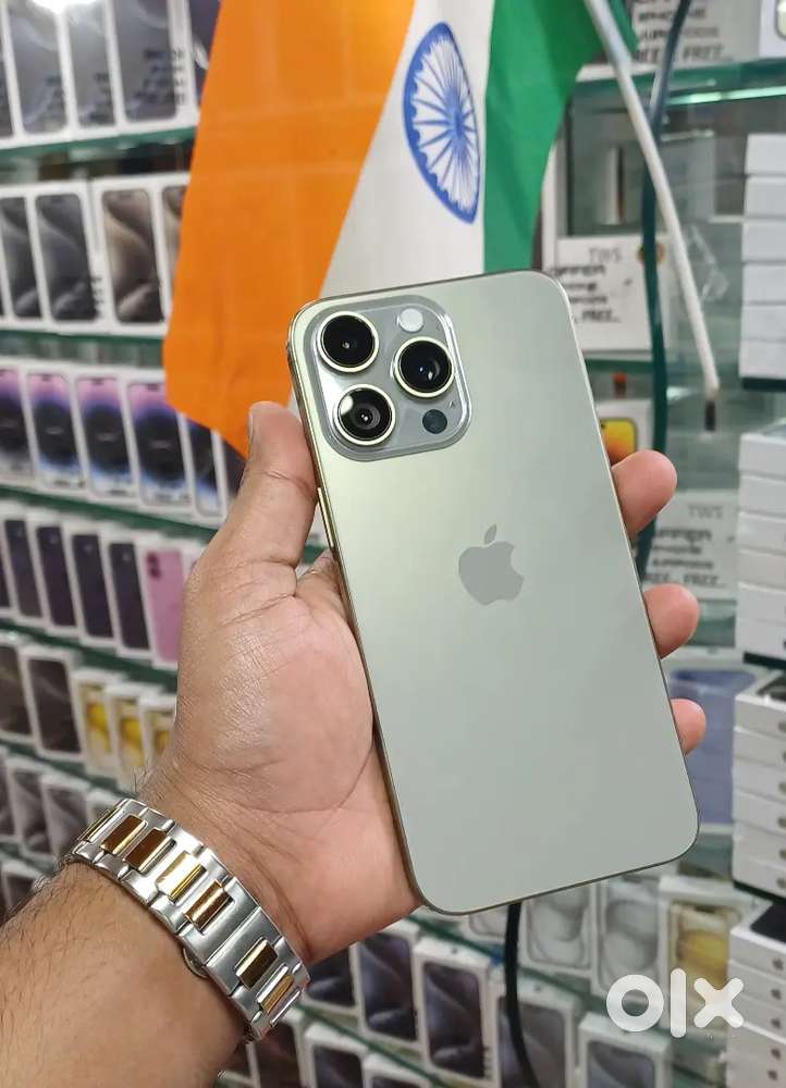 REPUBLIC SALE IPHONE 15 PRO MAX  AMAZING WIT WARRANTY REFURBISHED PICE
