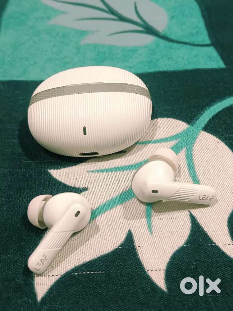 Leaf x342 airbuds