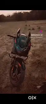 Bajaj pulsar 220 bs6