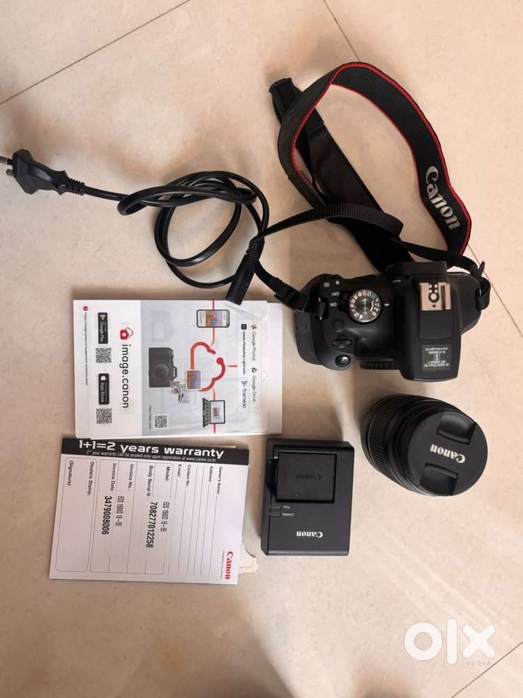 Canon 1500D DSLR camera