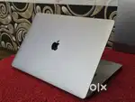 Apple Macbook Pro i7/32gb/512gb/5.5GB Graphics 16inch Retina Touchbar