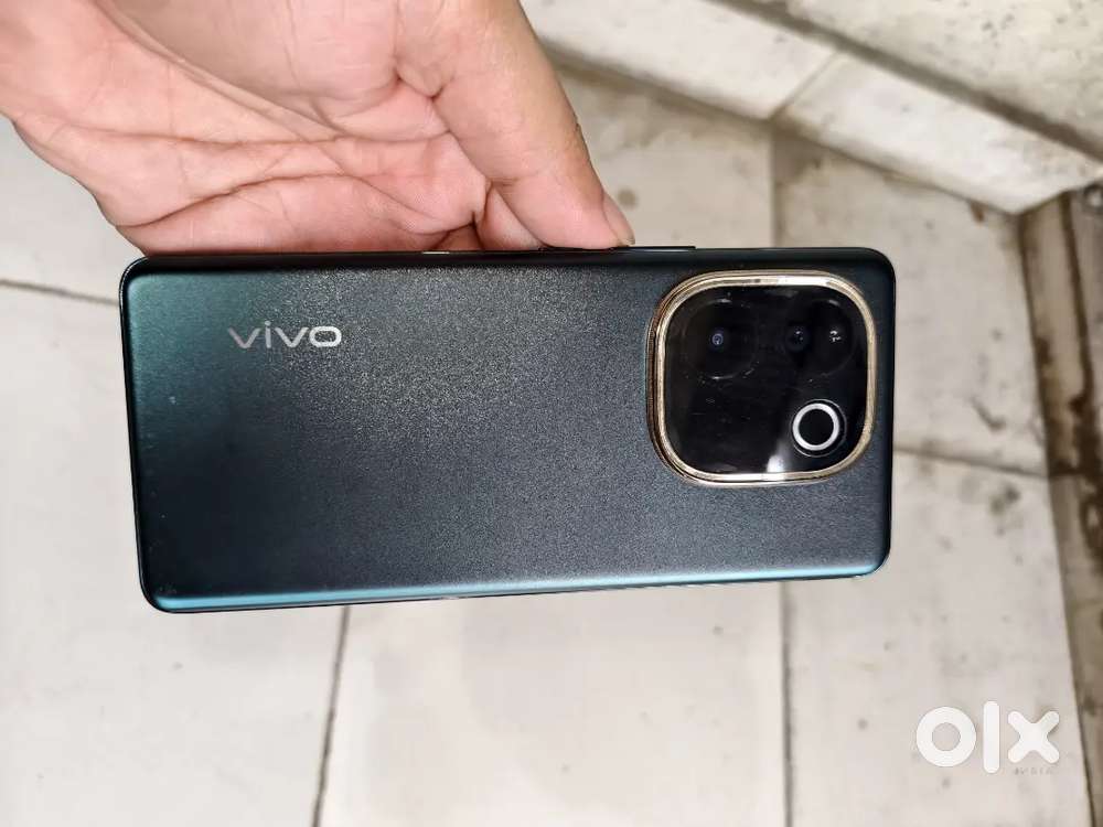 Vivo T3 Pro 5G (Emerald Green, 8/256 GB) Under warrenty