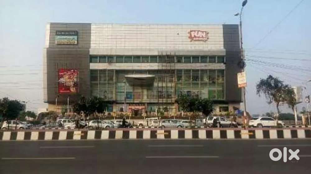 FUN MALL के लिए लड़के और लड़कियों की जरूरत है तुरंत आप्लाई करे।