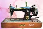 Hand Sewing Machine in good condition
