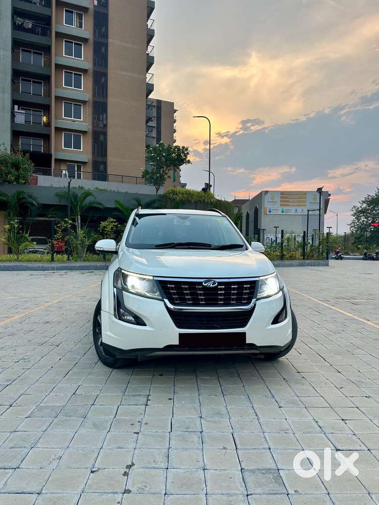 Mahindra XUV500 W11 Option, 2019, Diesel