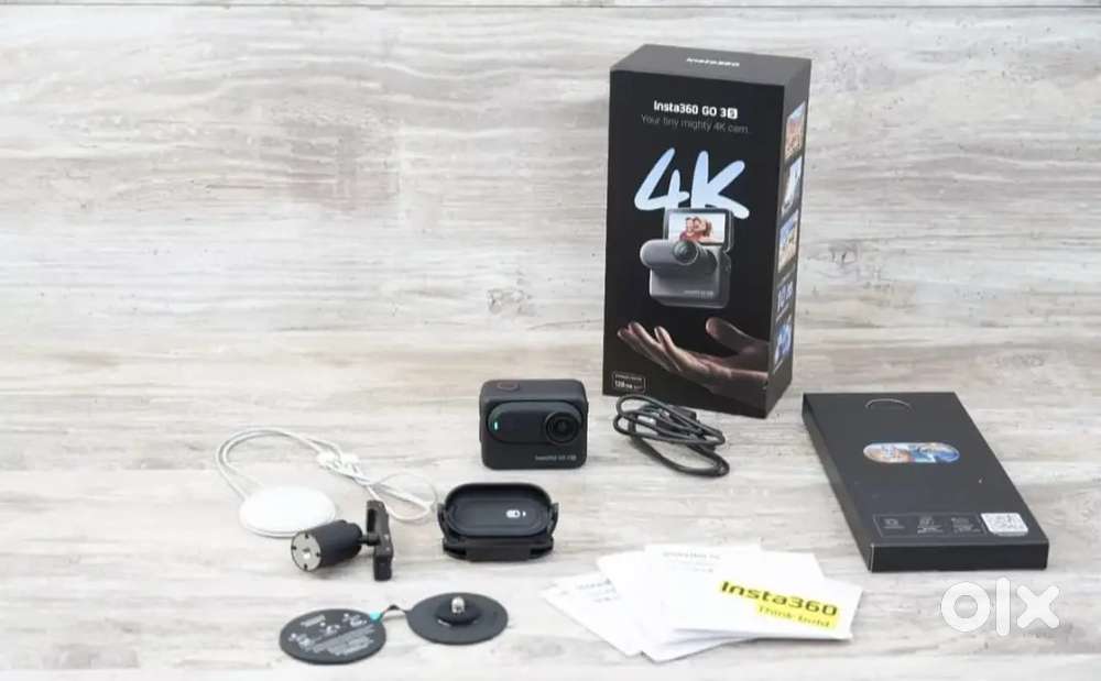 Insta360 Go 3S 128GB 4K Action Camera (Midnight Black)