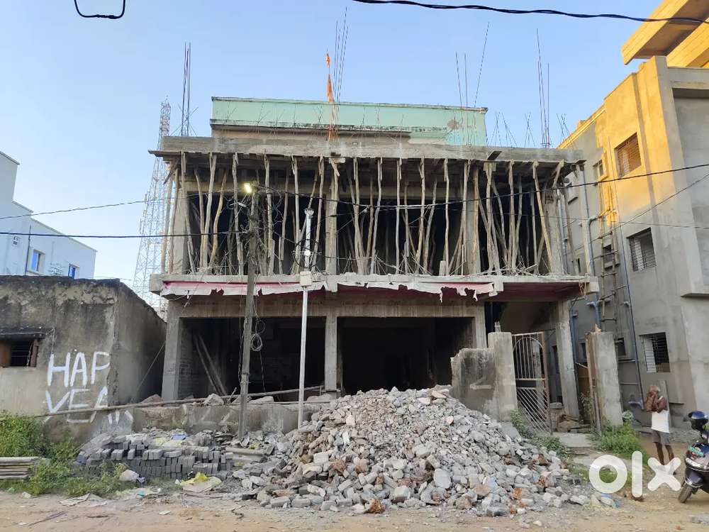2000 sqf comoricial space ready for rent
