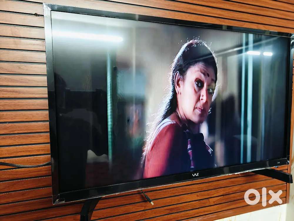 VU 32Full HD LED TV with Amazon Firestick