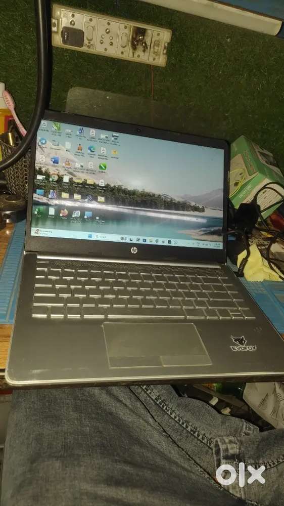 Hp laptop urgent selling