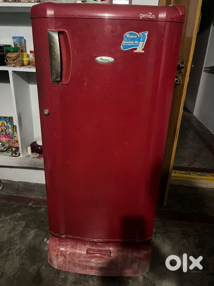 Whirlpool Refrigerator Good Condition