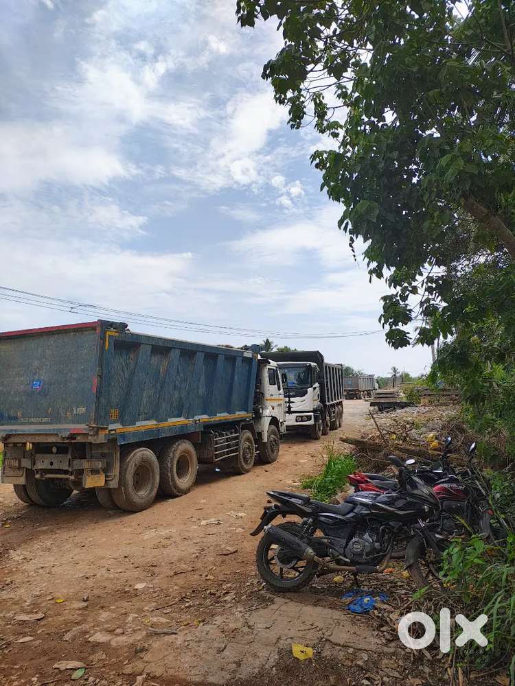 Own Land Right Beside the NEW ATTINGAL BYPASS– Future Goldmine!