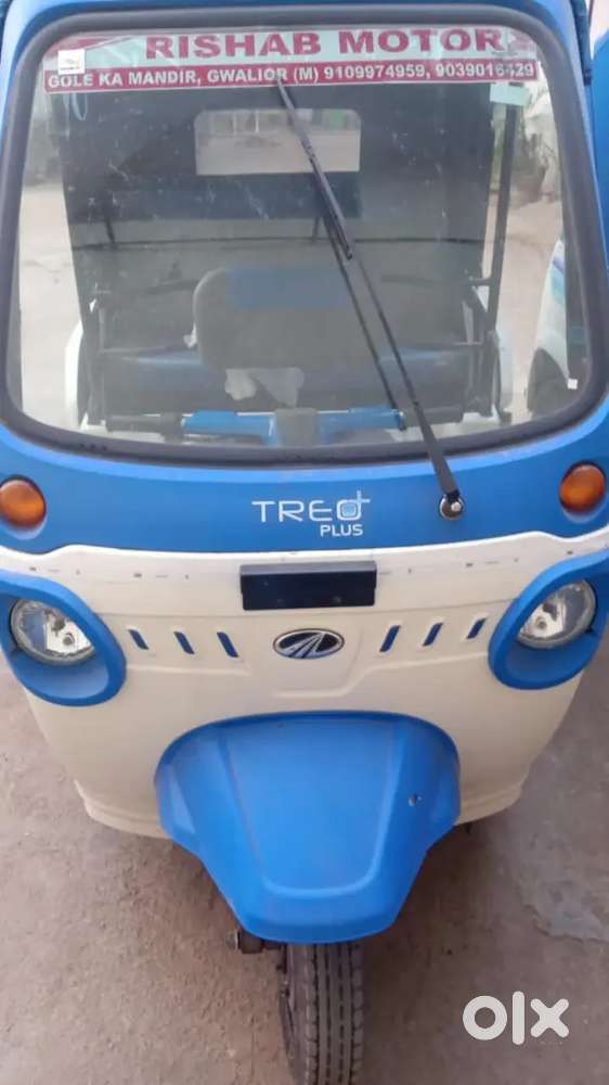 Female receptionist required time 9.30 se 7pm