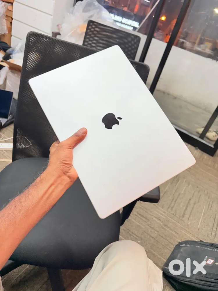 Non working MAC book pro/ai/imac buyer payment and pick up at doorstep