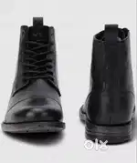 Levi's Boot Original new peice with box