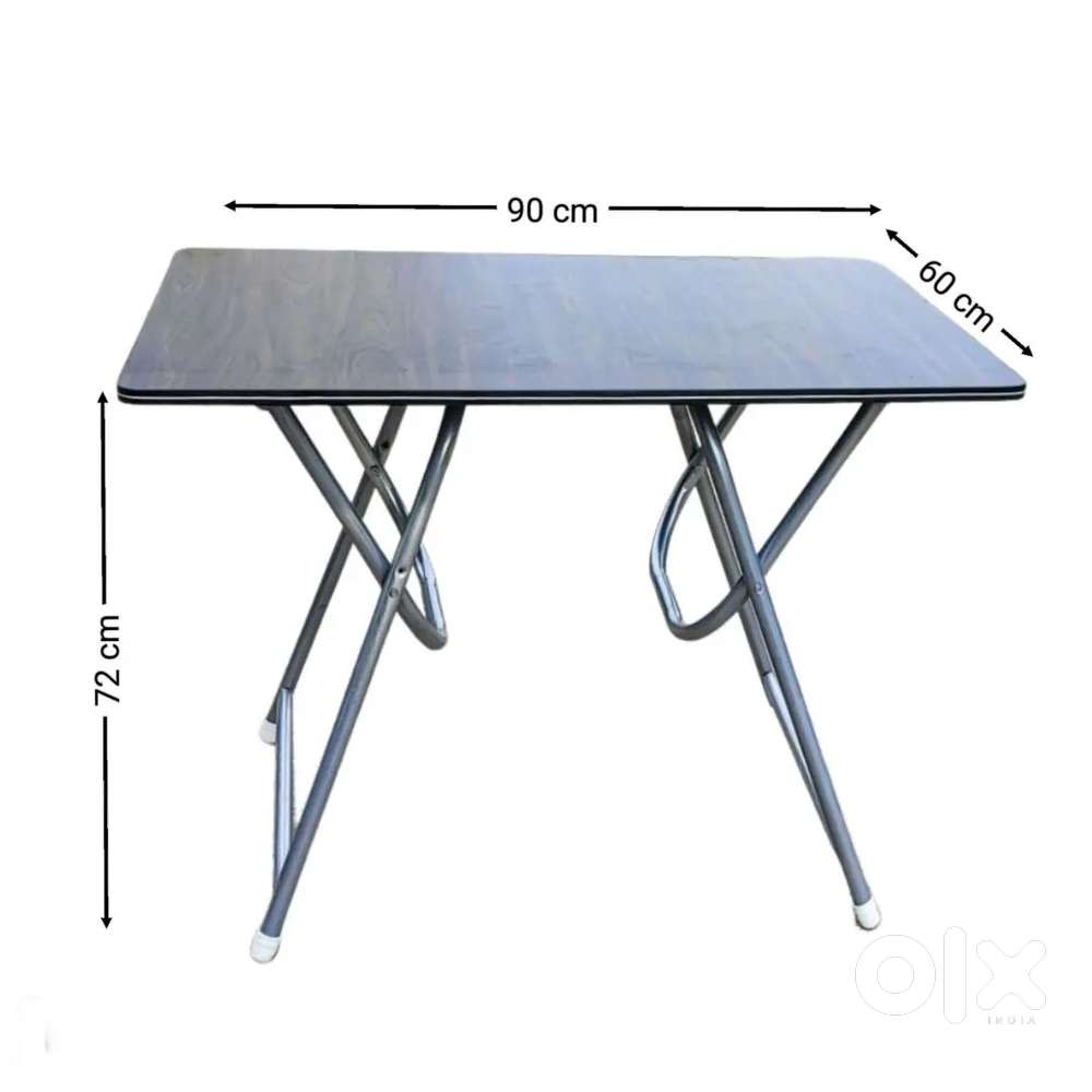 Brand new wooden foldable table 2x3 feet