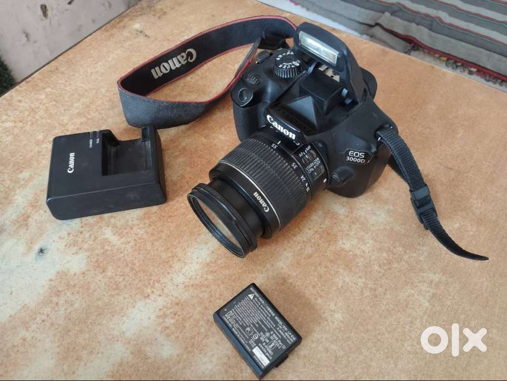 CANON EOS 3000D