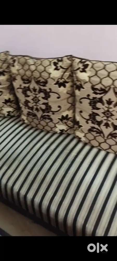 5 seater sofa