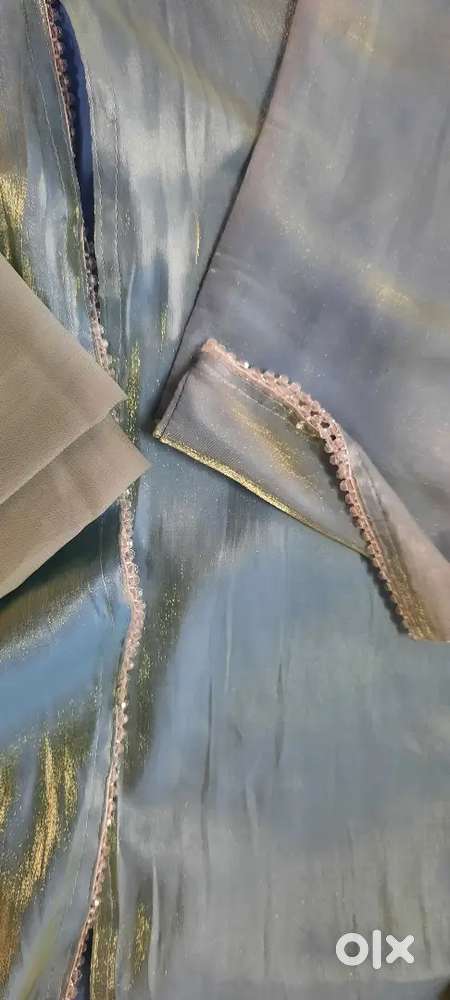 Premium Party Wear Abaya/Burqa /Shiny Fabric  Elegant Sleeves Design