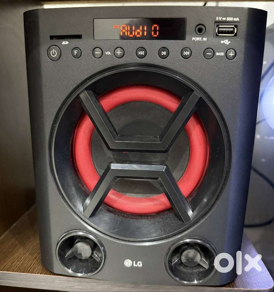 LG XBoom Audio System for Sale in Mint Condition