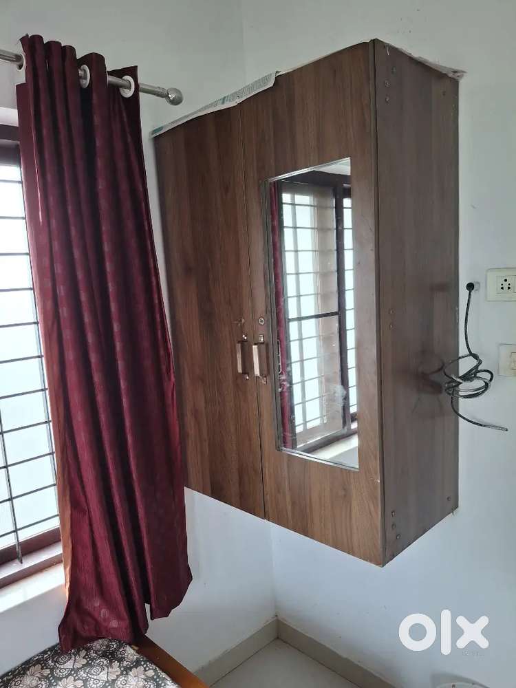 Gents accommodation. at vyttila. Rent. 4000.00 .  P/M