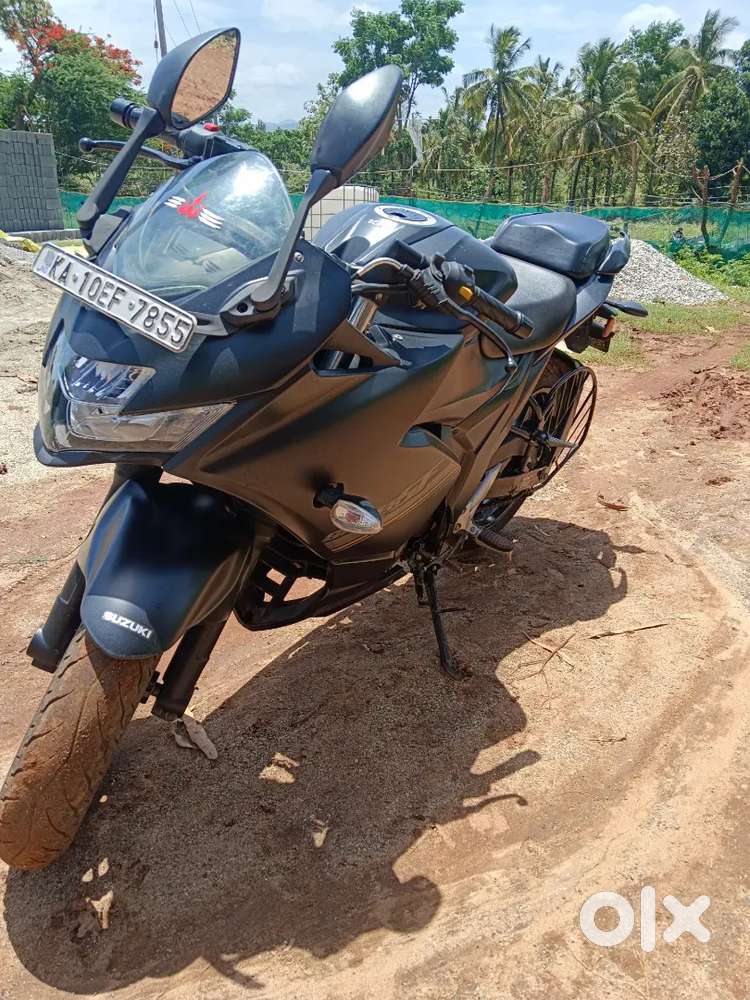 Suzuki Gixxer sf 250
