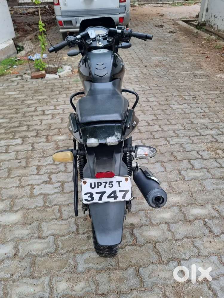 Bajaj Pulsar 180. Black colour. Single handed in excellent condition.