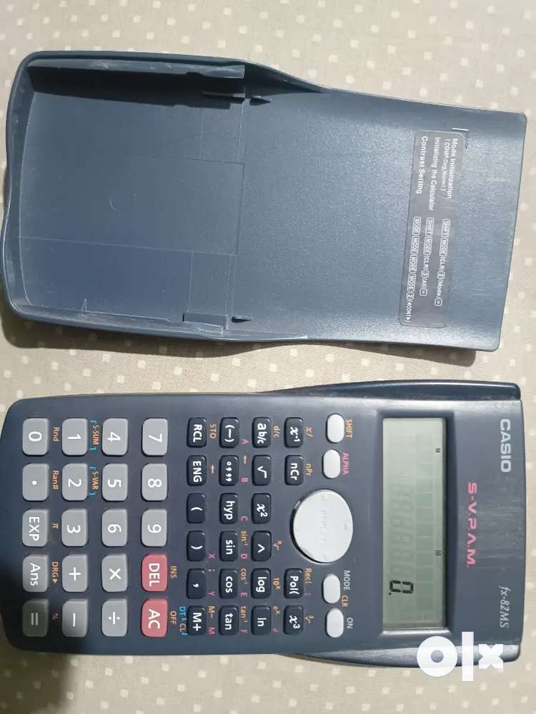 Scientific Calculator fx-82MS
