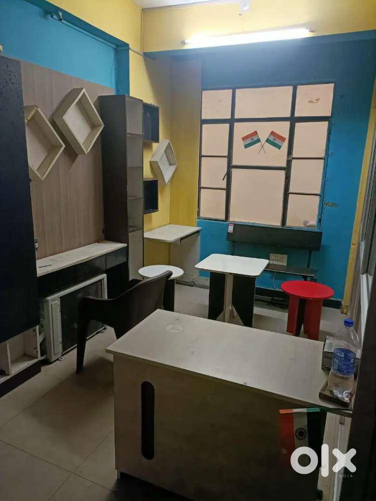 Office for rent, at prime location