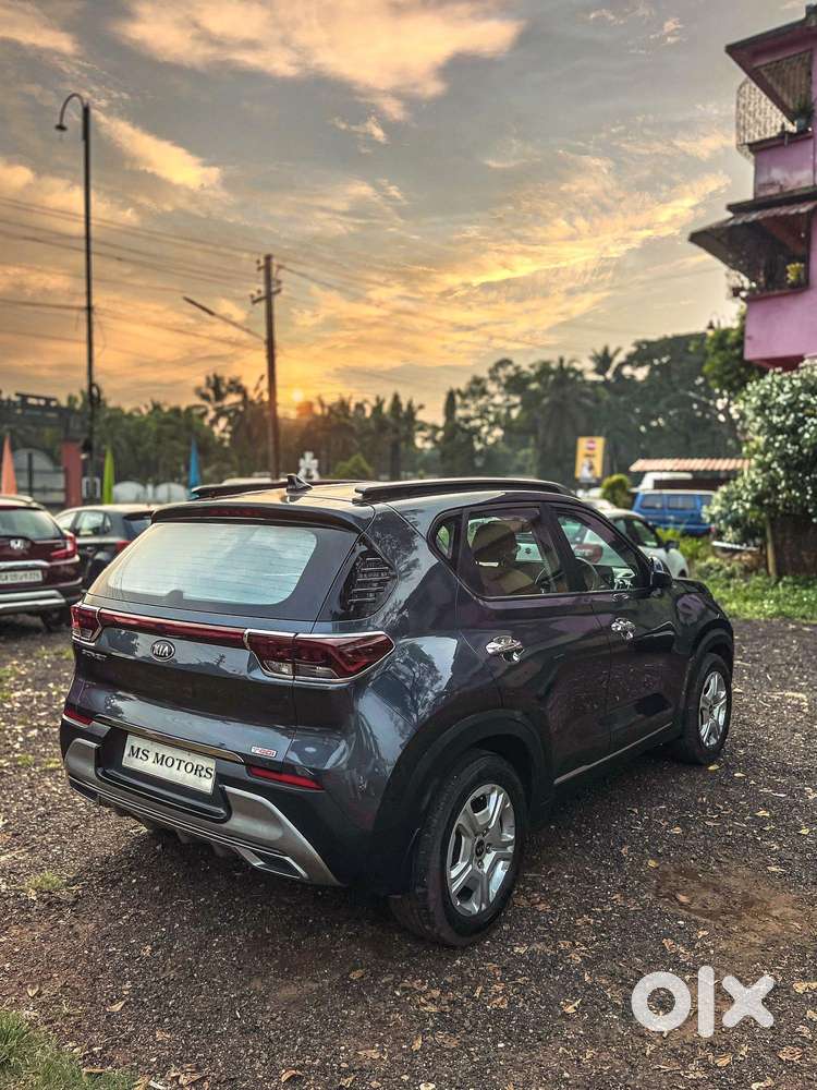 Kia Sonet, 2021, Petrol
