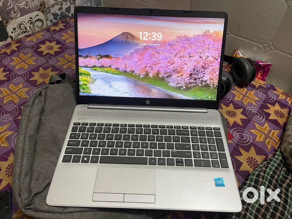 HP 250 G9  LAPTOP