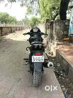 Pulsar 220