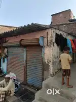 Purani chawl h BMC pani