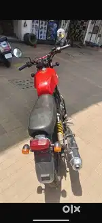 A cafe Racer Royal enfield Continental Gt 535