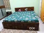 KING SIZE BED (1 YEAR OLD SEESHAM WOOD with storage 4 big boxes)